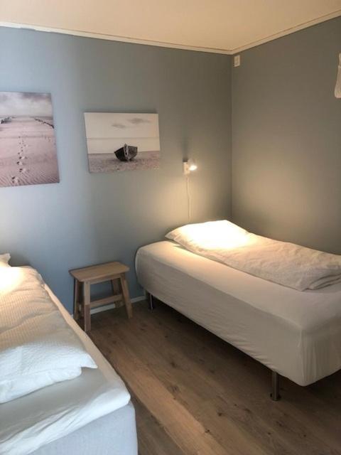 Koselig Nyoppusset 3 Roms Leilighet Med Egen Parkeringsplass I Rolige Omgivelse Naer Sjoen, 2 Mil Nord For Bergen Sentrum. 외부 사진